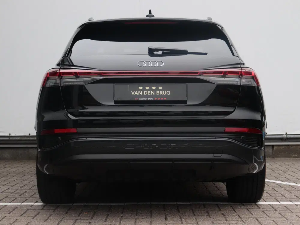 Audi Q4 e-tron 40 S Edition 63 kWh uit 2025, foto 5