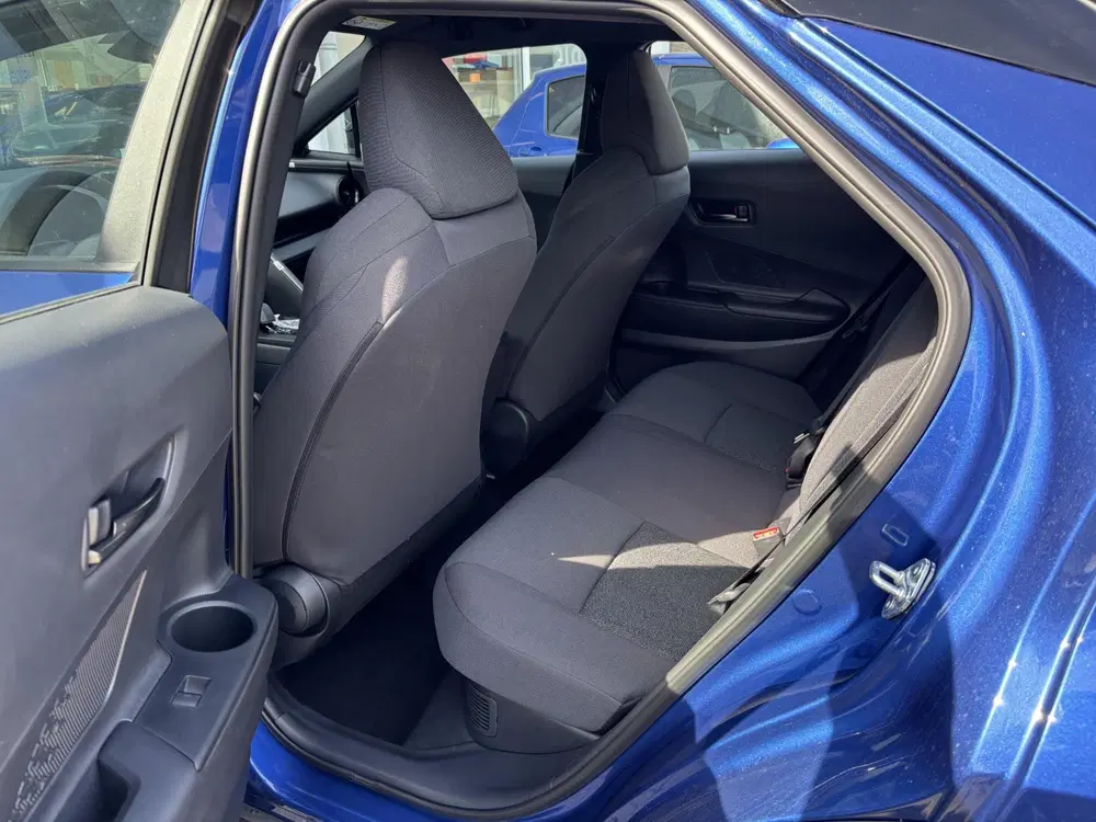 Toyota C-Hr 1.8 Hybrid 140 Active Prijs inclusief 2000 uit 2026, foto 13