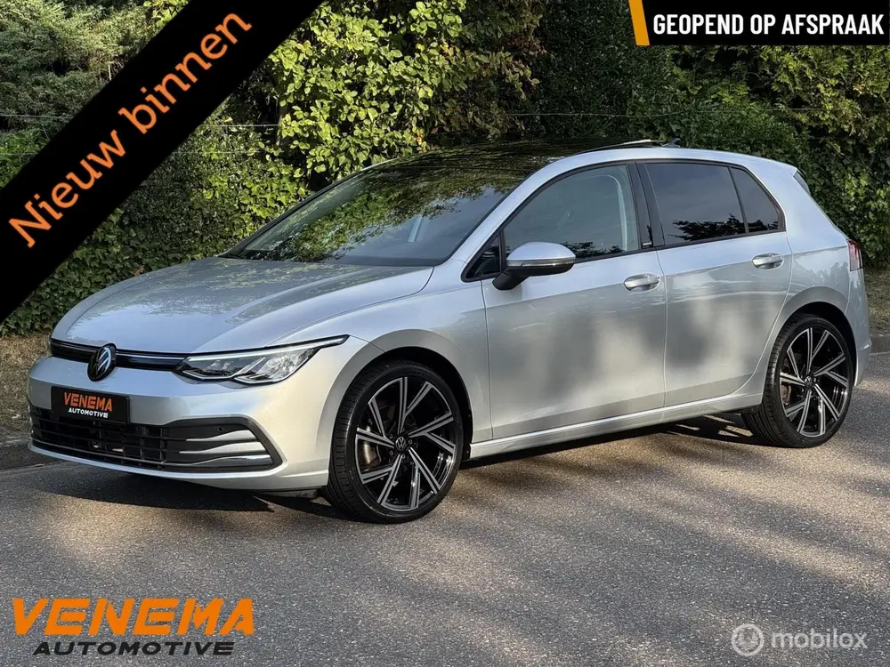 Volkswagen Golf VW Golf 1.5 TSI ACT 150pk|Pano| IQ.Drive |Camera |6-Bak |19" uit 2024