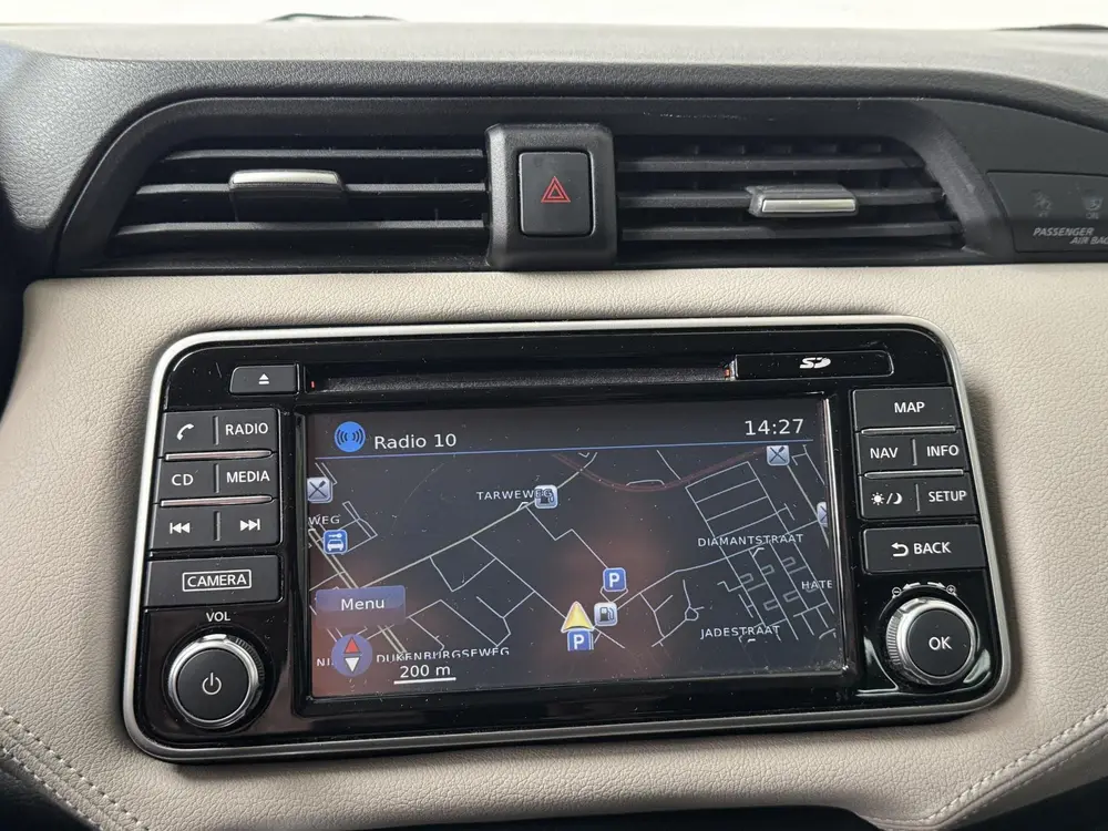 Nissan Micra 0.9 IG-T Tekna | BOSE-Audiosysteem | | Navigati uit 2019, foto 11