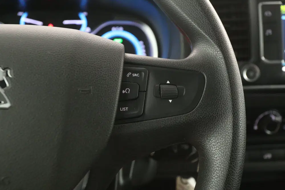 Fiat Scudo Peugeot E-Expert 75 kWh L3H1 uit 2023, foto 18