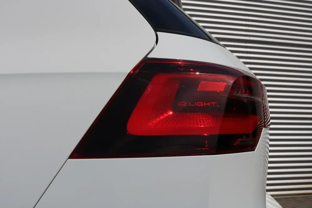 Volkswagen Golf 2.0 TSI GTI DSG (Panoramadak Sportinterieur uit 2020, foto 15