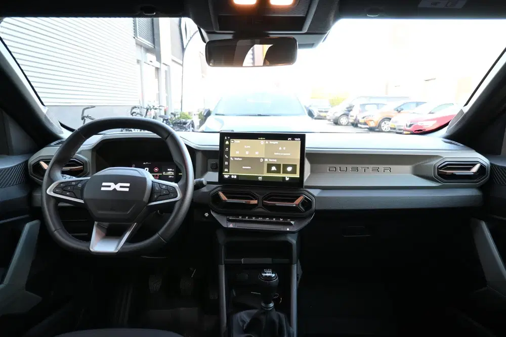 Dacia Duster TCe 130 mild hybrid Extreme uit 2025, foto 9