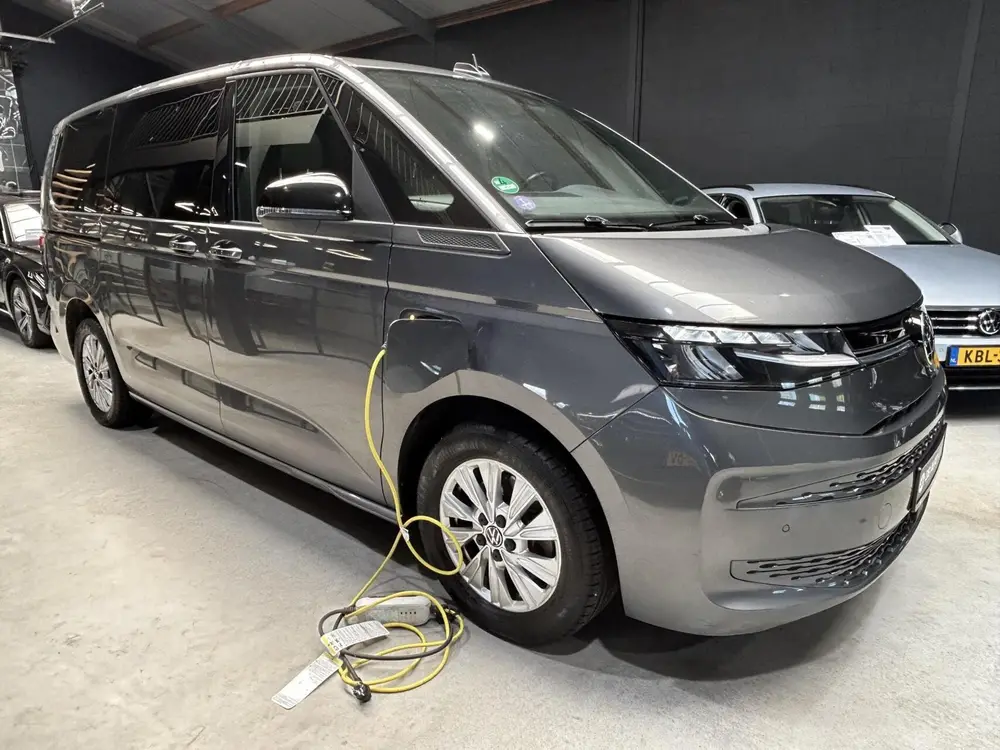 Volkswagen Multivan 1.4 eHybrid L2H1 Life | SOH 91% I 6 PERS uit 2023, foto 4