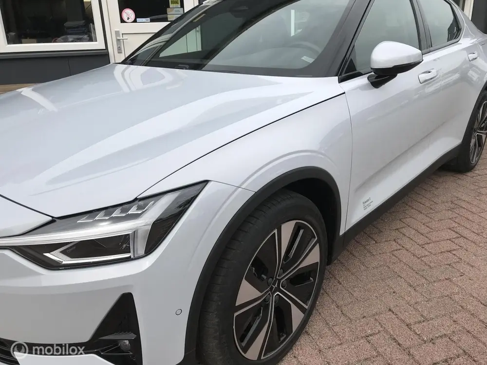 Polestar 2 Long Range Single Motor 78 kWh SOH 93% uit 2022, foto 10