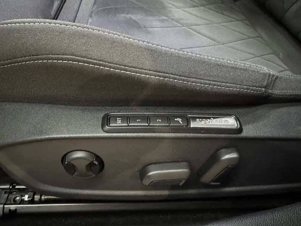 Volkswagen Golf 1.5 eTSI Style Airco ECC | IQ LED Light | Pa uit 2020, foto 15