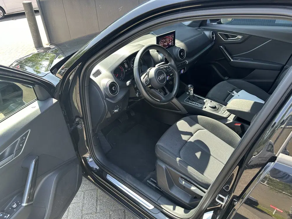 Audi Q2 35 TFSI epic uit 2020, foto 9
