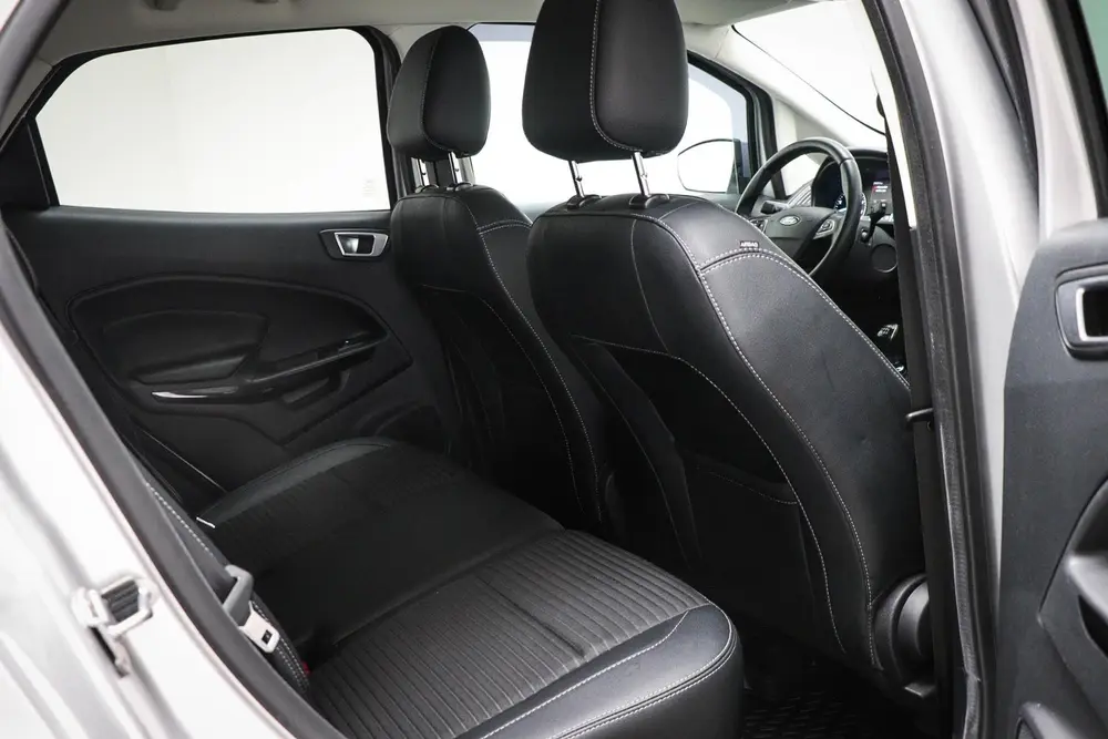 Ford EcoSport 1.0 EcoBoost Titanium uit 2019, foto 13