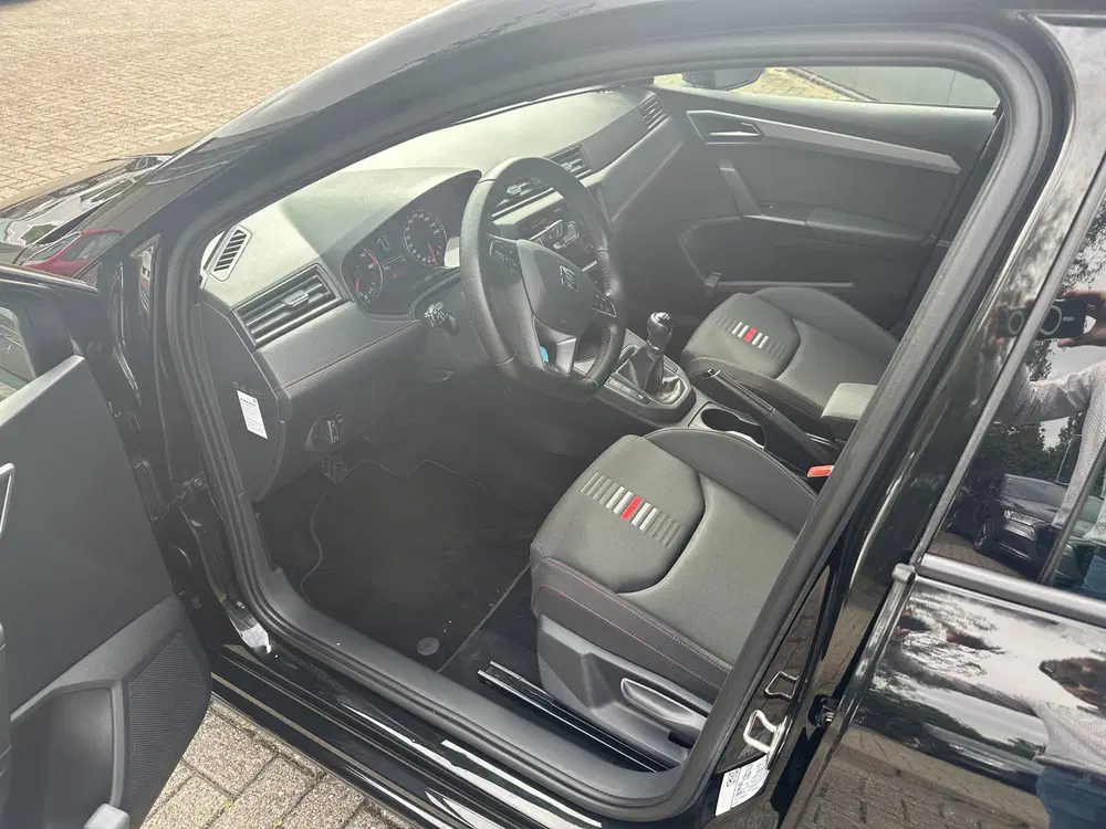 SEAT Ibiza 1.0 TSI FR Business Intense uit 2020, foto 10