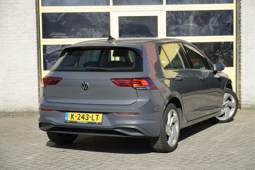 Volkswagen Golf 1.0 TSI 5drs Edition BJ2021 Lmv 17" | Led V+ uit 2021, foto 5