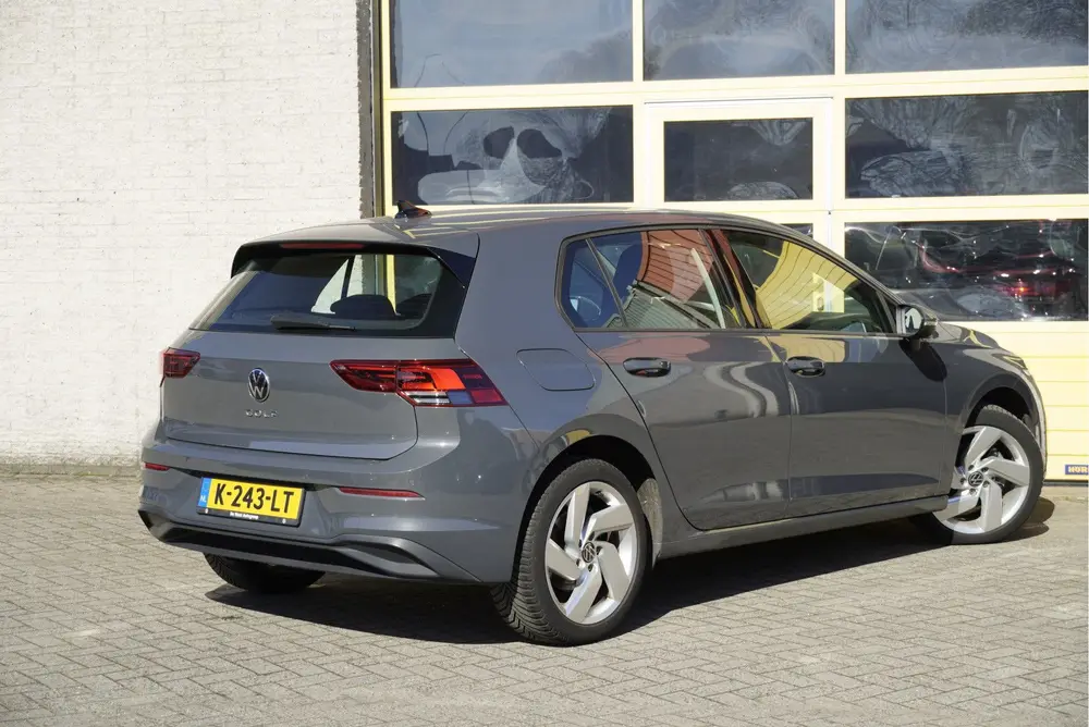 Volkswagen Golf 1.0 TSI 5drs Edition BJ2021 Lmv 17" | Led V+ uit 2021, foto 6