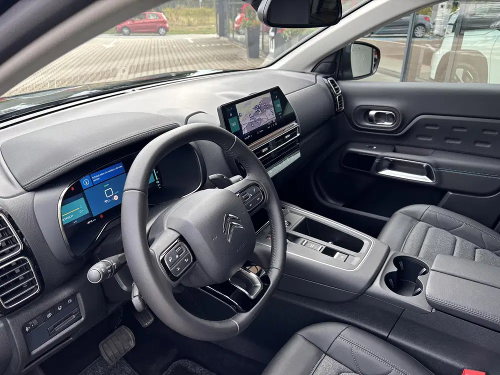 Citroën C5 Aircross Citroen C5 Aircross 1.6 Plug-in Hybrid 225 uit 2025, foto 10