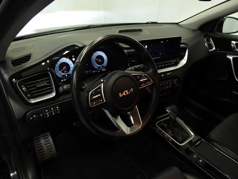Kia Ceed 1.6 GDI PHEV Plug-In ExecutiveLine TREK uit 2022, foto 4