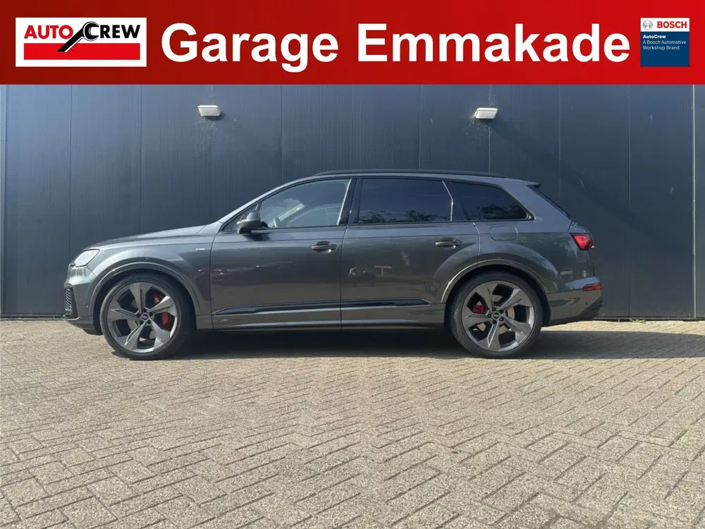 Audi Q7 60 TFSI e quattro S-Line Competition uit 2020, foto 2