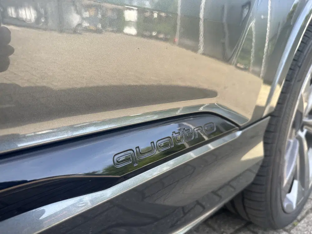 Audi Q7 60 TFSI e quattro S-Line Competition uit 2020, foto 7