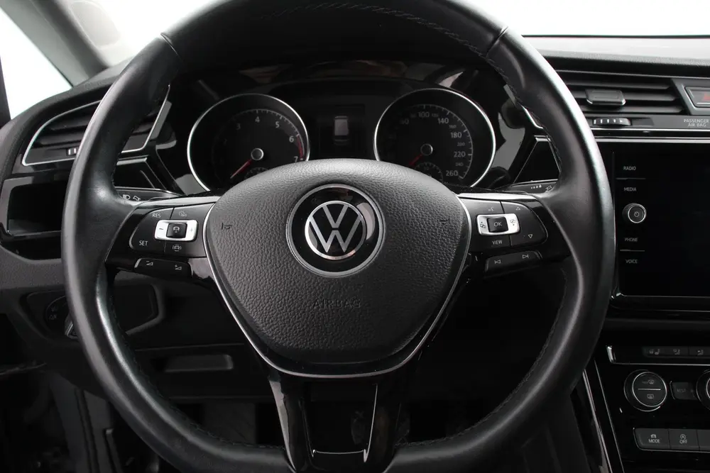 Volkswagen Touran 1.5 TSI DSG Highline 7p Navigatie Apple Ca uit 2021, foto 14