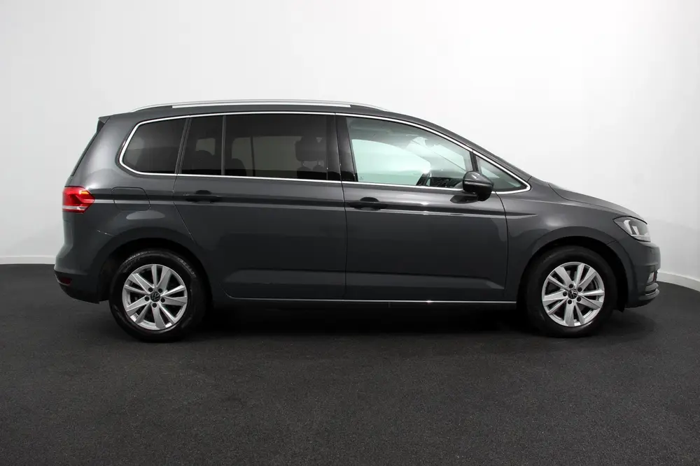Volkswagen Touran 1.5 TSI DSG Highline 7p Navigatie Apple Ca uit 2021, foto 6