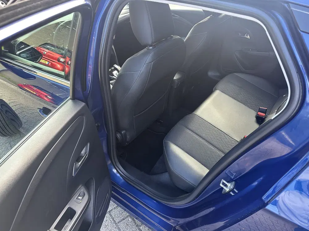 Opel Corsa 1.2 Elegance uit 2021, foto 11