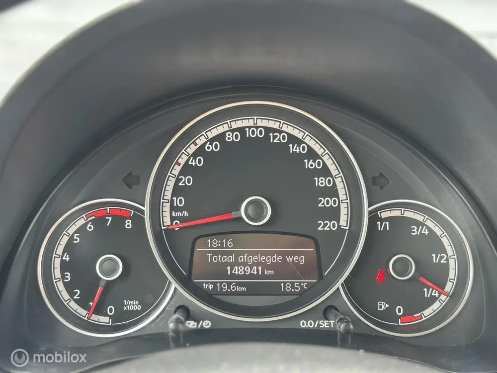 Volkswagen Up! 1.0 BMT high up! uit 2019, foto 18