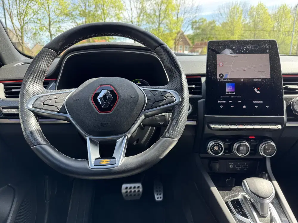 Renault Arkana 1.6 E-Tech full hybrid 145 RS-Line uit 2022, foto 16