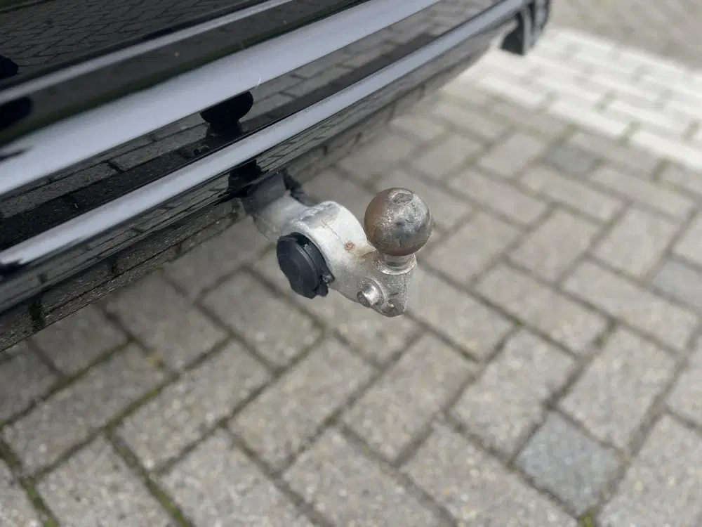 Volvo XC60 T6 Plug-in hybrid AWD R-Design uit 2022, foto 20