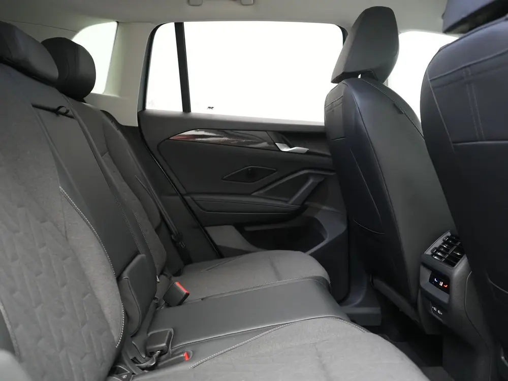Volkswagen Tiguan 1.5 eHybrid Life PHEV 204pk | Trekhaak Af uit 2025, foto 6