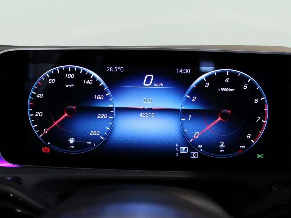 Mercedes-Benz CLA CLA Coupé 200 Business Solution AMG uit 2019, foto 15