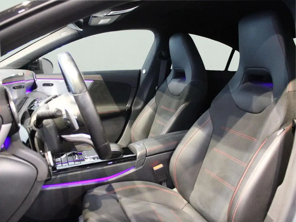 Mercedes-Benz CLA CLA Coupé 200 Business Solution AMG uit 2019, foto 9