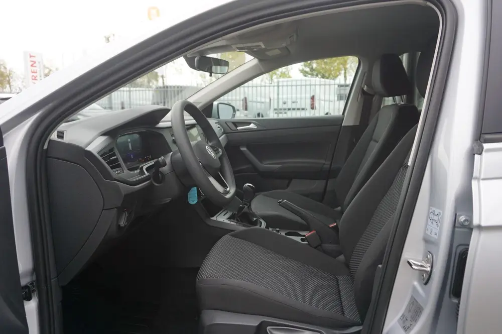 Volkswagen Polo 1.0 TSI 95pk Edition | All Season Banden | G uit 2025, foto 17
