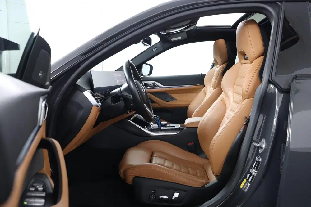 BMW i4 M50 High Executive 84 kWh uit 2022, foto 13