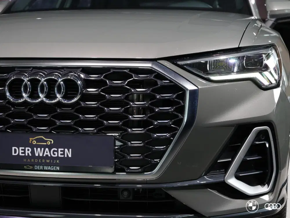 Audi Q3 45 TFSIe S LINE uit 2024, foto 7