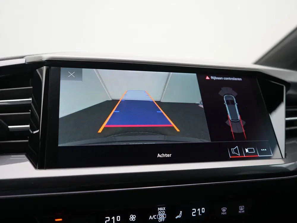 Audi Q4 e-tron 40 S edition 82 kWh 204pk Dealer O.H. uit 2024, foto 14