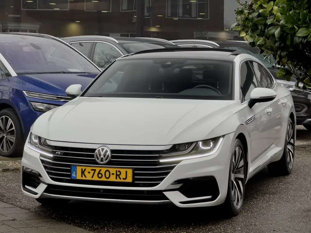 Volkswagen Arteon 2.0 TSI AUT7 3X R-LINE 191PK PANODAK LEDER uit 2020, foto 14