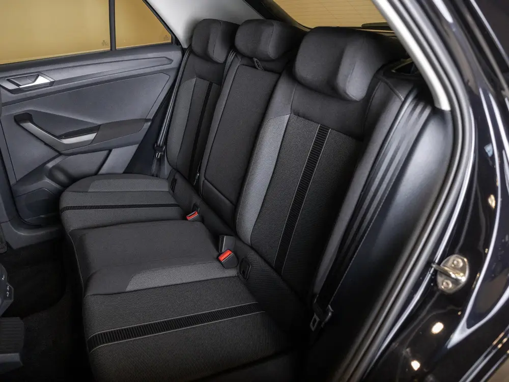 Volkswagen T-Roc 1.5 TSI Style 150pk / Stoelverwarming / Ach uit 2024, foto 6