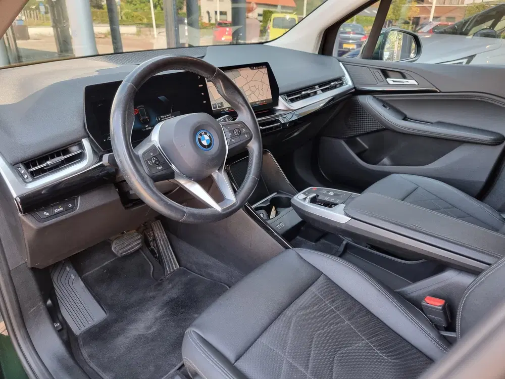 BMW 2-serie 2 Serie Active Tourer 225e xDrive 4WD uit 2023, foto 13