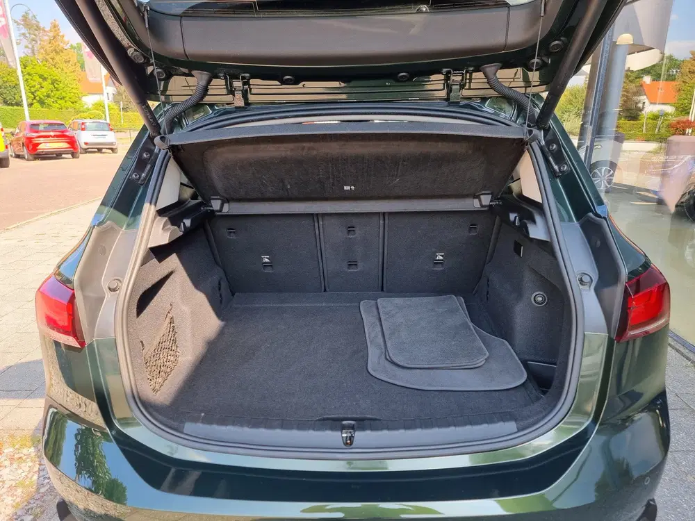 BMW 2-serie 2 Serie Active Tourer 225e xDrive 4WD uit 2023, foto 9