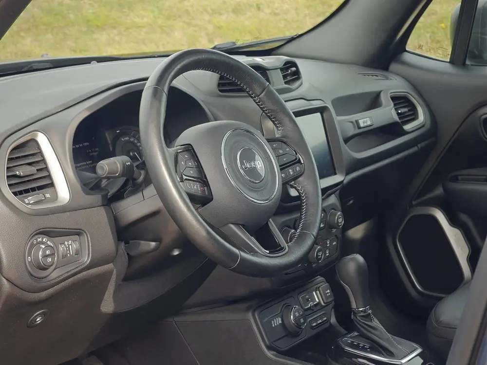 Jeep Renegade 240pk Plug-in Hybrid 80th Anniversary uit 2021, foto 7