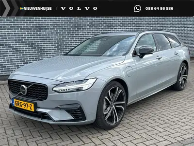 Volvo V90 2.0 T6 Plug-in Hybrid AWD Plus Dark uit 2024