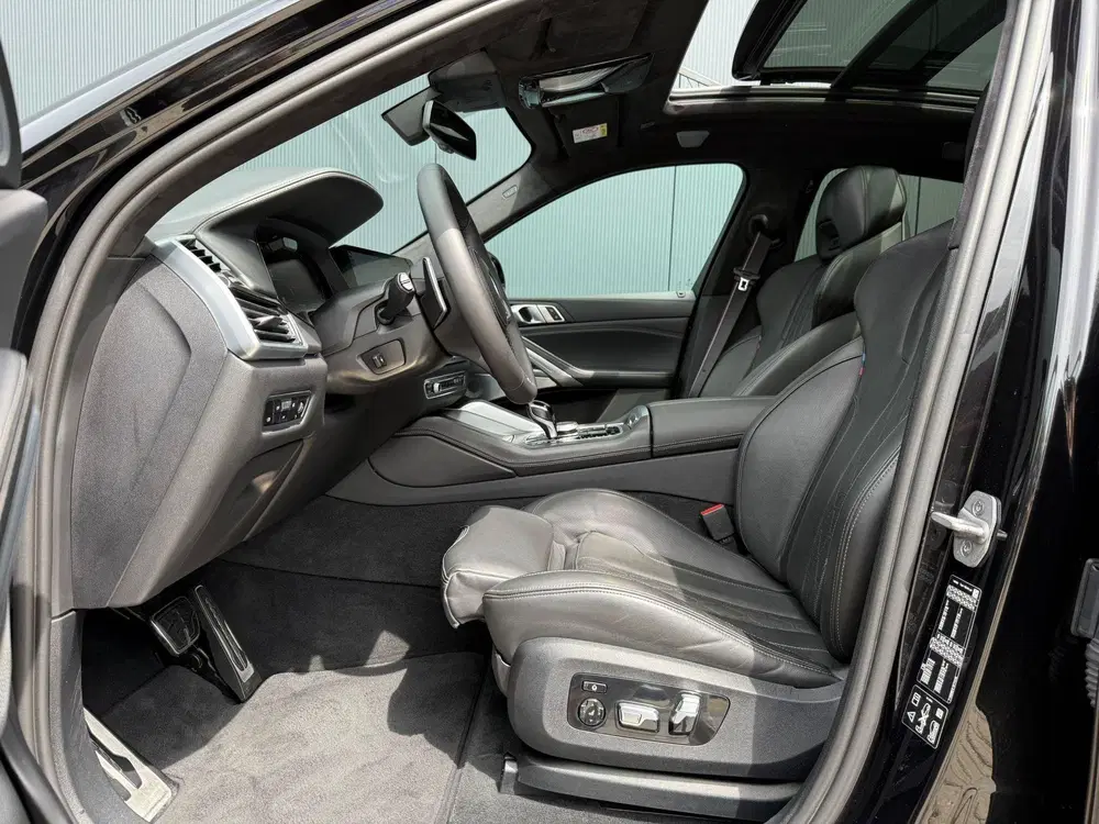 BMW X6 xDrive40d M-sport uit 2022, foto 16