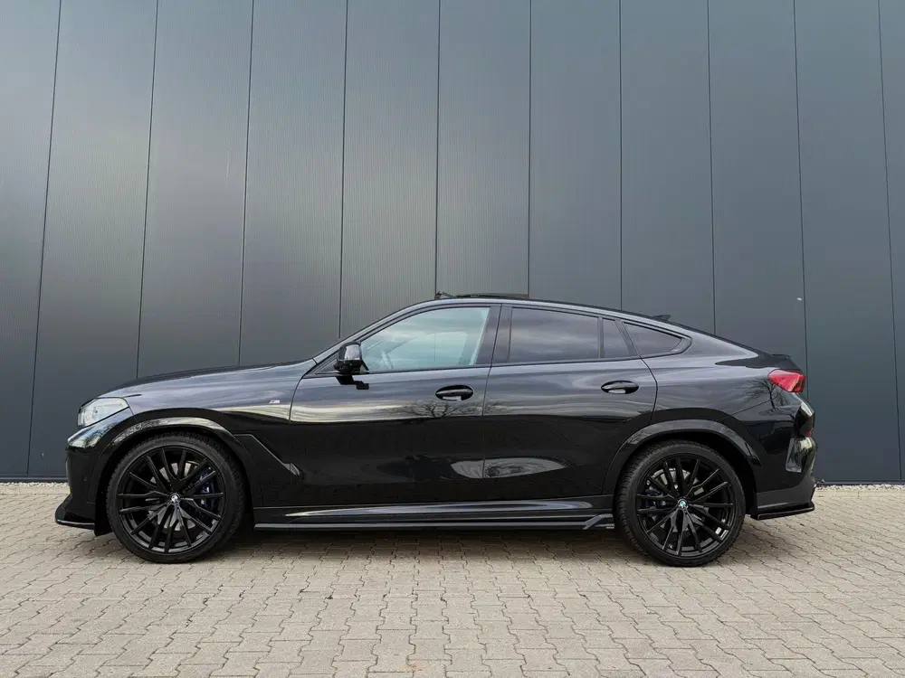 BMW X6 xDrive40d M-sport uit 2022, foto 2