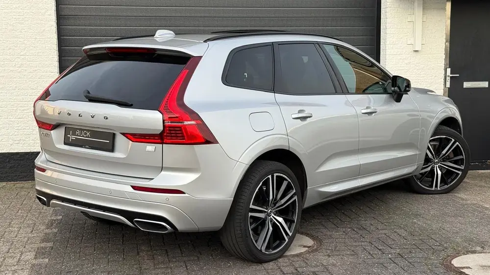 Volvo XC60 2.0 T6 Plug-in hybrid AWD R-Design | 360 | HK | uit 2021, foto 13