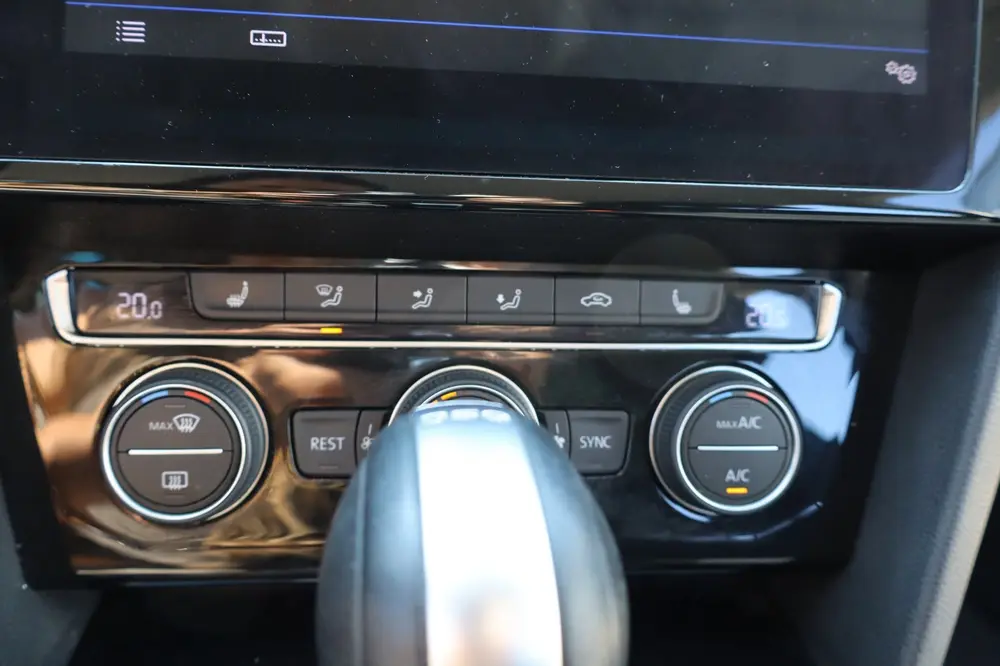 Volkswagen Passat Variant 2.0 TDI Comfortline Business |360 uit 2019, foto 19