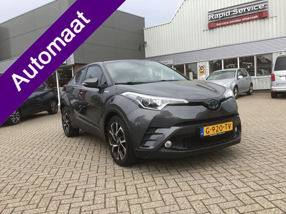 Toyota C-Hr 1.8 Hybrid Dynamic Sport (bj 2019, automaat) uit 2019