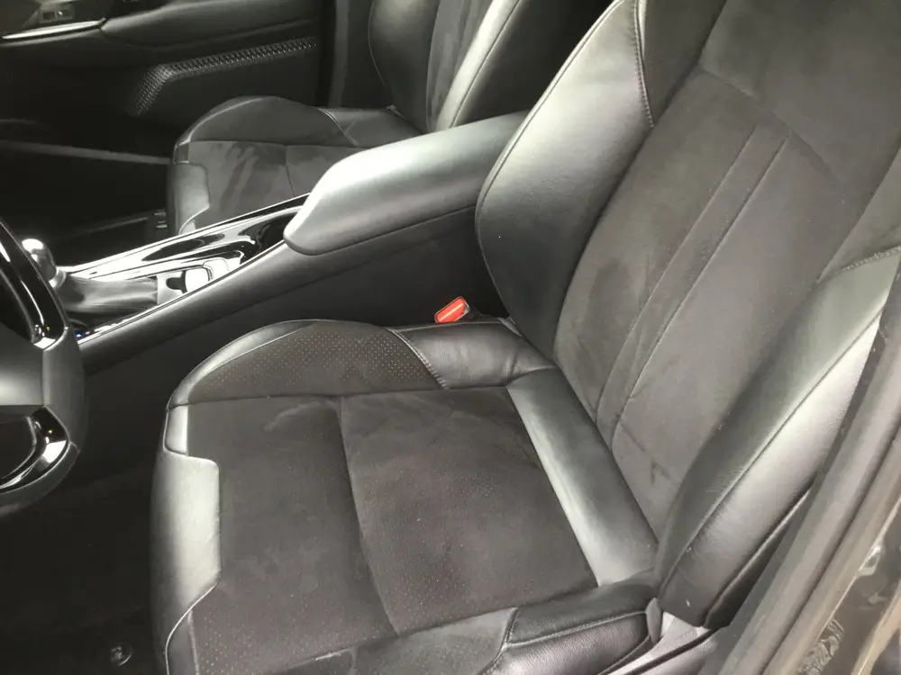 Toyota C-Hr 1.8 Hybrid Dynamic Sport (bj 2019, automaat) uit 2019, foto 10