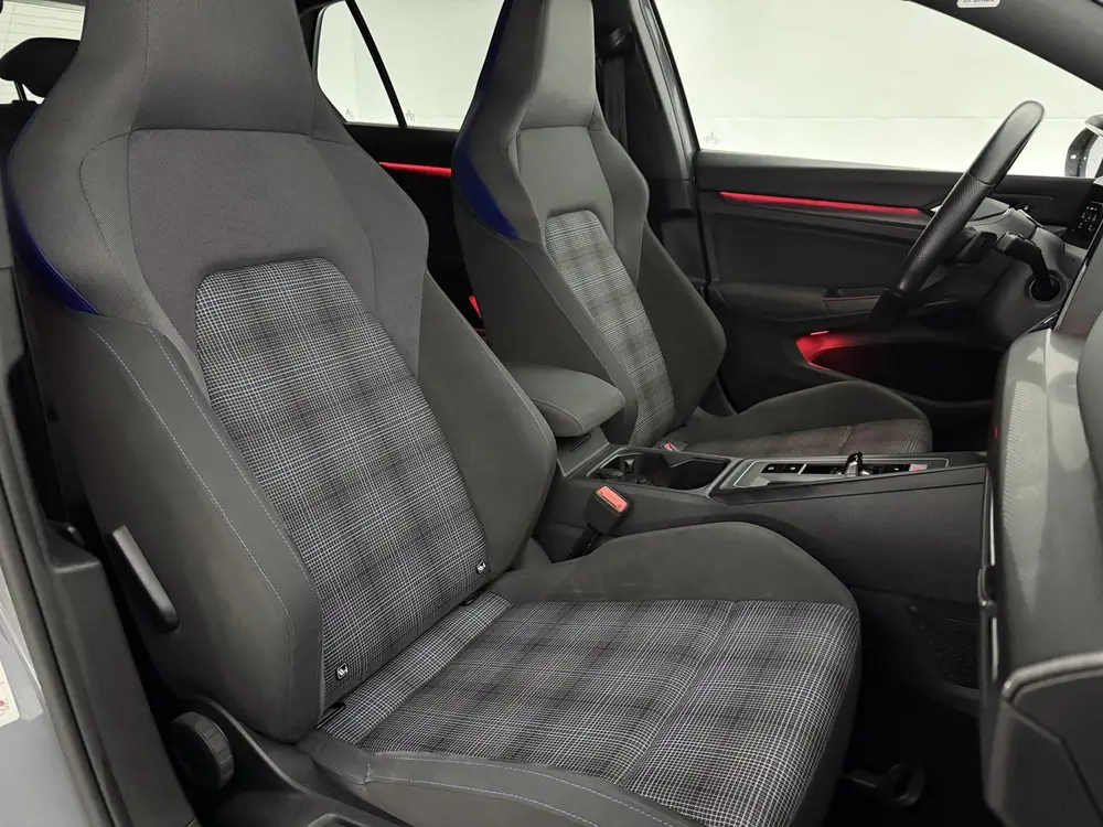 Volkswagen Golf 1.4 eHybrid GTE | Virtual | Carplay | IQ-Lig uit 2021, foto 17