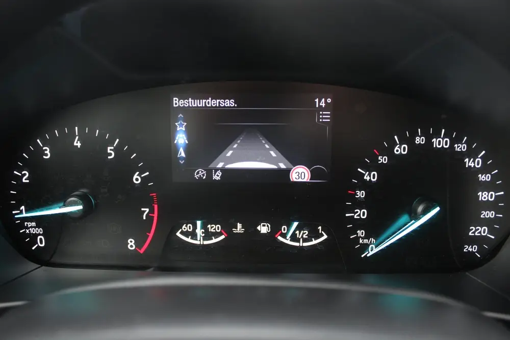 Ford Focus 1.0 EcoBoost *Vignale* | Trekhaak | uit 2019, foto 14