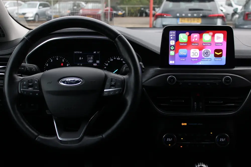 Ford Focus 1.0 EcoBoost *Vignale* | Trekhaak | uit 2019, foto 7