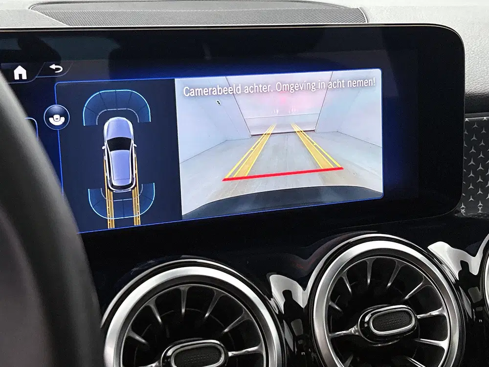 Mercedes-Benz EQB 250+ Business Line 71 kWh uit 2025, foto 10