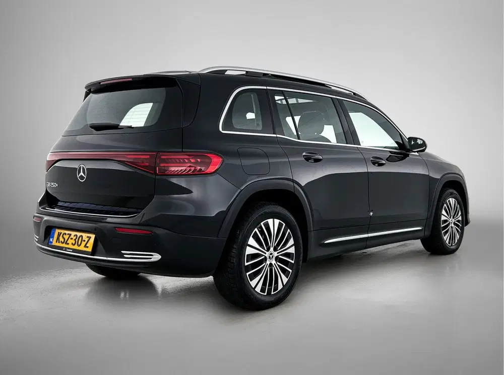 Mercedes-Benz EQB 250+ Business Line 71 kWh uit 2025, foto 2