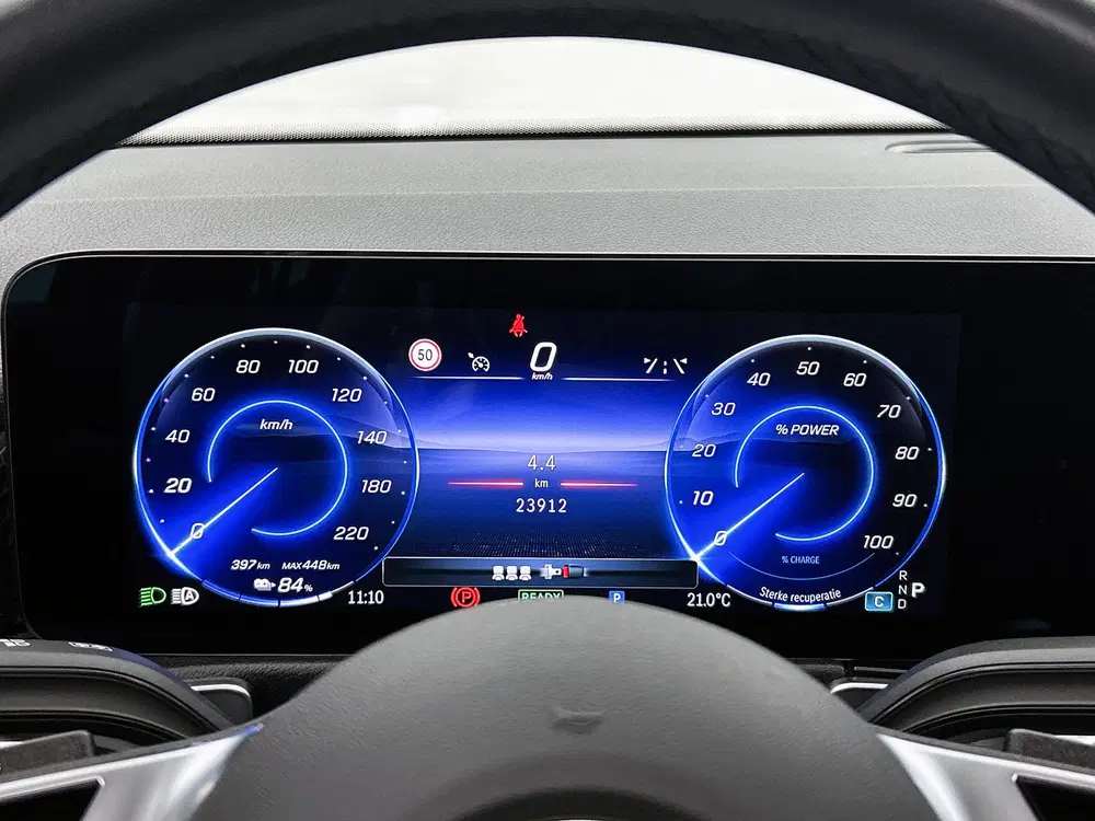 Mercedes-Benz EQB 250+ Business Line 71 kWh uit 2025, foto 7
